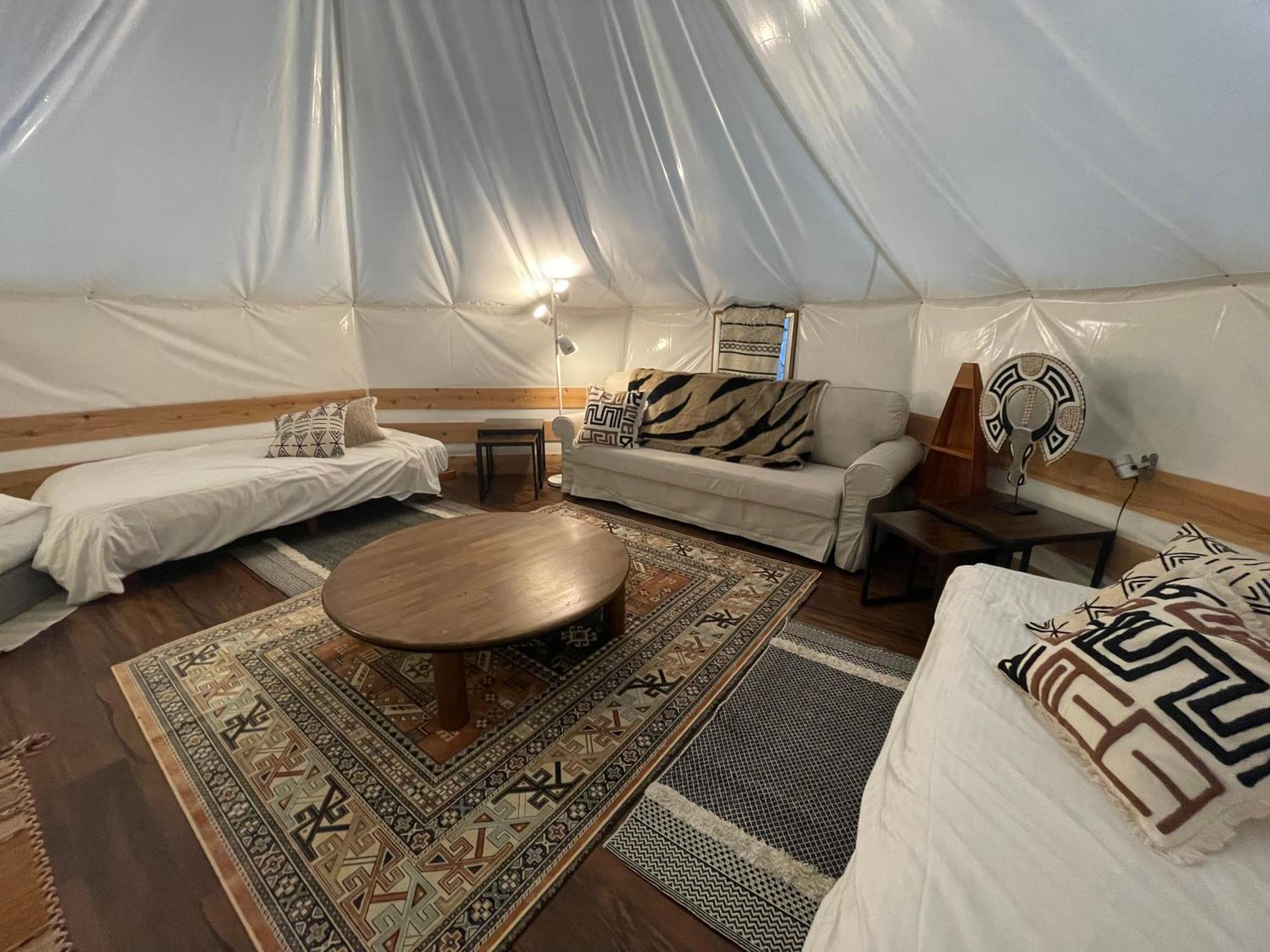 Отель Retreat Camp Mahoroba Фудзикавагутико Экстерьер фото