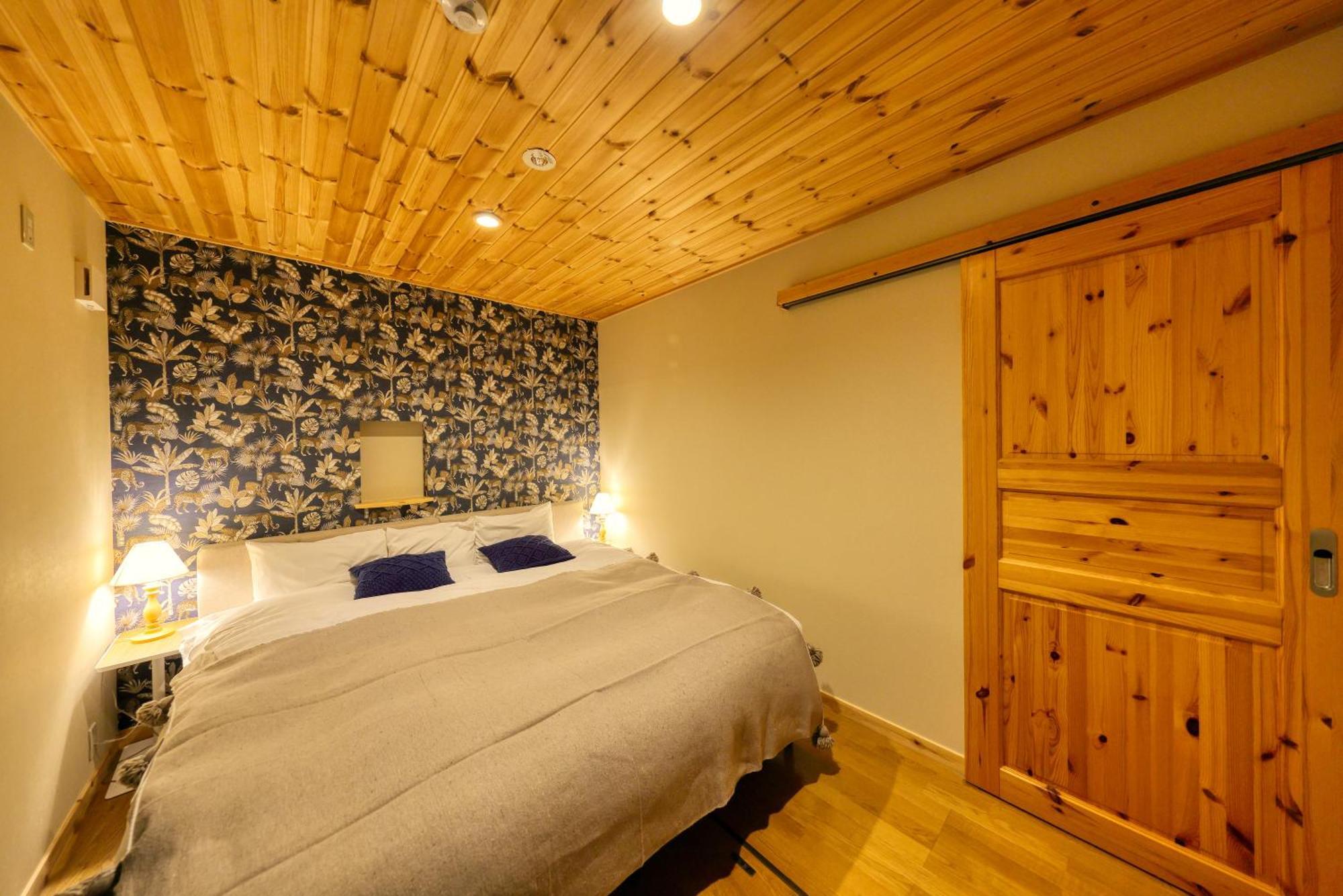 Отель Retreat Camp Mahoroba Фудзикавагутико Экстерьер фото